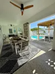 Located Close to Isabel Segunda Vieques, Downtown 4 Bedrooms with Pool. - ติดทะเล