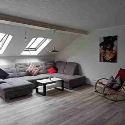 Newly renovated apartment directly at the S-Bahn Hoffenheim 90 sqm Others