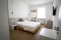 Casa San Paolo Rooms and Apartments - Pensions