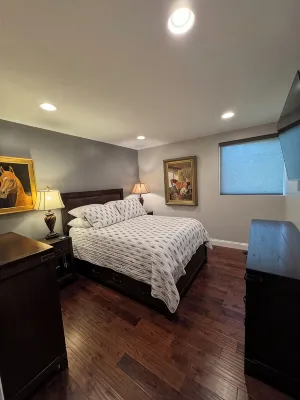 The Conclave Experience - 2 bed, 1.5 Bath - Bungalows
