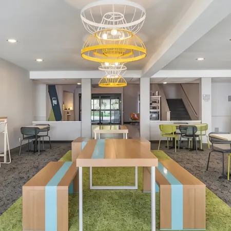 Spark by Hilton La Crosse Onalaska