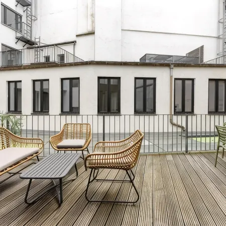 Global Living - Design Apartment I Rathausplatz I Kitchen I Augsburg
