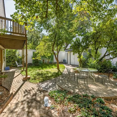 The Dogwood Suite at Tudor House Vacation Rentals