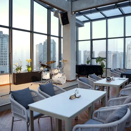 RIVILAND HOTEL