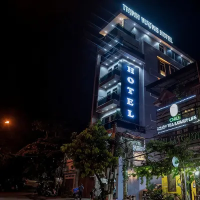 Thinh Vuong Hotel Hotels near Dien Bien Phu Airport