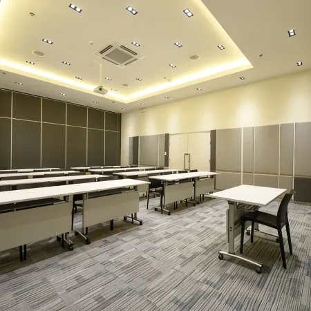 Hop Inn Hotel Tomas Morato Quezon City Отели рядом с достопримечательностью «Павильон для мероприятий Elements at Centris»