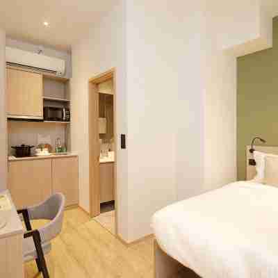 Coliwoo River Valley 298 - Co-Living Serviced Apartments Rooms