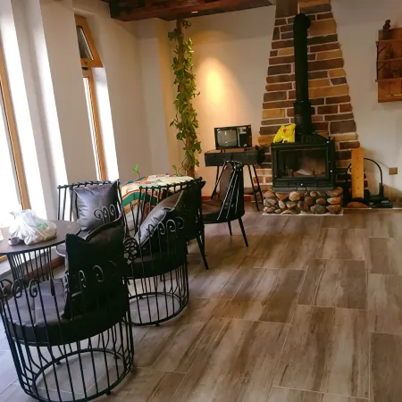 Yitang Yizhai Hot Spring Hotel