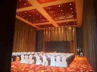 Haike Hotel - خدمة نقل من وإلى المطار