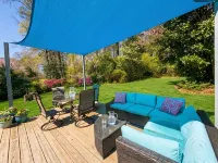 In-Shower Sauna, Fenced Yard W/Deck & BBQ Near ATL