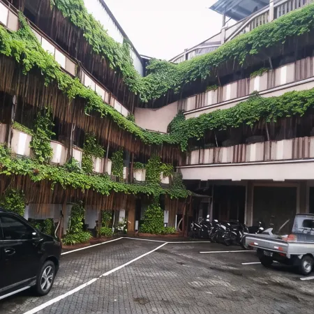 Hotel Lestari