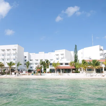 Ocean View Cancun Arenas