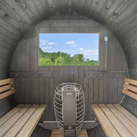 Luxury Airstream Palmera Unit 2 of 6, On-Site Hiking, Private Hot Tub and Sauna