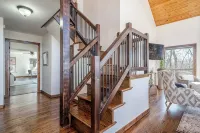 Farmhouse on 160 Acres. Stocked Ponds, Firepits. Just 30 minutes from Tulsa! - 4 étoiles