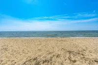Cove Point Beach Cottage with Chesapeake Bay Views