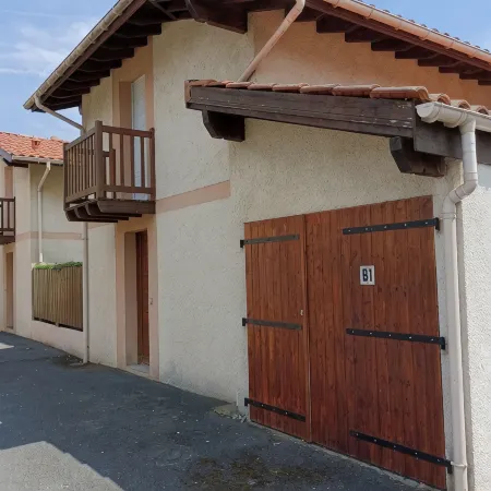 House Close to Port, Air Conditioning, Bicycles, Terrace, Parking.