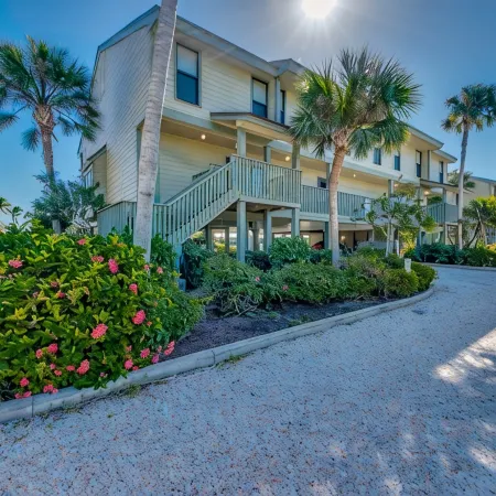 Waterfront condo with easy water access to world class fishing and sightseeing.