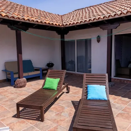 La Hoya, cozy, quiet country house