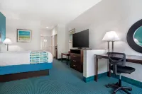 Best Western Plus Blue Angel Inn