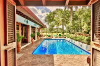Casa Nostra by KlabHouse 5BDRM w / Pool and Chef - 수영장