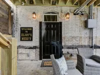 Eliot’s Ness’t: Modern Loft Downtown Hot Springs for 6! - avec sources thermales