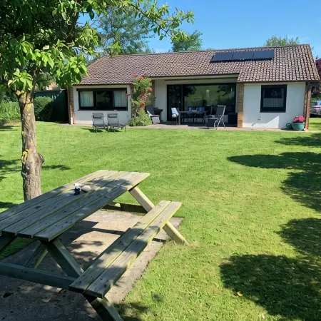Beach House for 4 -5 Persons Behind the Dike, Lagoon, Absolutely Close to the Beach!