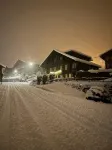 Comfortable 4-bedroom apartment near the mountain railroads