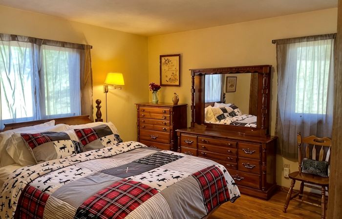 Country home with no pet fees!!