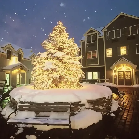 Ski-In/Ski-Out at Jiminy Peak in the Country Inn