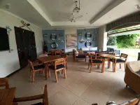 Luxury apartment set on a private island – Eden Island – with wireless Internet