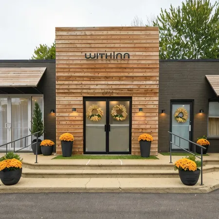 Escape WithInn-Relaxation Centrally Located to Beaches and Walkable Restaurants