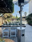 6 bedroom home with heated Pool/Spa near Sequoia National Park