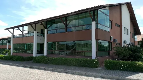 Condomínio Hotel Canarius Residence de Gravatá Pe. Flat 101 Térreo Nascente.