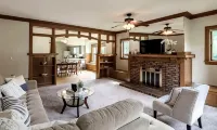 Bright and Spacious Historic Kingman Blvd 3Bdr #1 - Condos