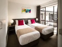 Carnmore Hagley Park Hotels near AMI Stadium