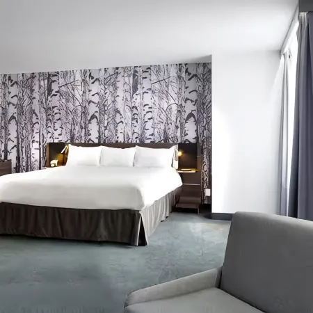 DoubleTree by Hilton Ottawa Downtown