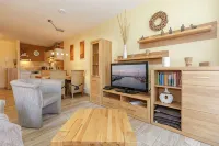 Apartment near the beach at the marina - Pools