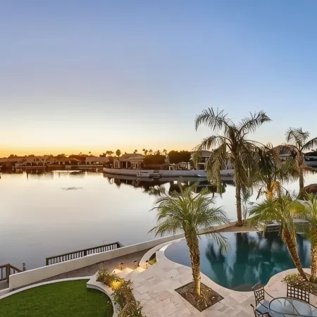 Lakefront Getaway with Infinity Pool and Pontoon