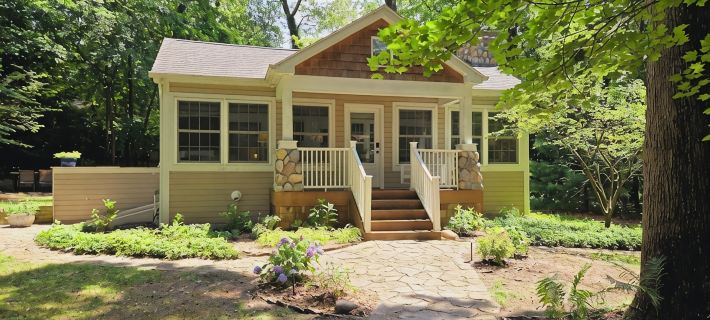 Relaxing Woodsy Cottage Retreat: Perfect for Families & Friends [Sleeps 8] Hotéis em LaPorte County