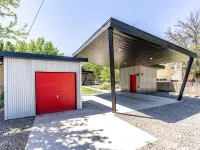 Modern Tiny Home Steps from the Heart of Fruita 프루이타 호텔