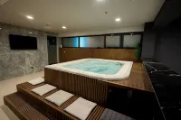 Marinus Beach Hotel - Fitnessstudio