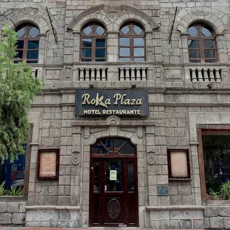 Roka Plaza Hotel Boutique