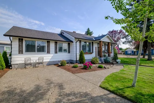 The Fir Country Cottage - Homestays