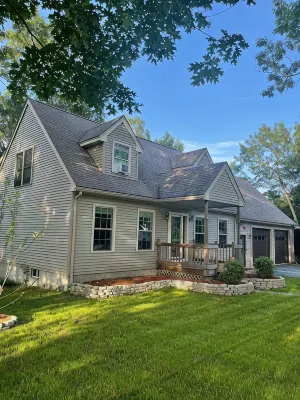 Quiet four bedroom cape. only 30 mins to Bar Harbor and Acadia National Park