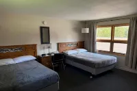 Riverview Lodge