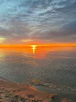 PRIVATE BEACH: ROYAL OCEANVIEW CASTLE @ CLINTON W/ 4 QUEENS 2 FULL - Beach