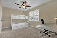 Spacious Family Retreat Near Camp Lejeune, Swansboro & Hammocks Beach