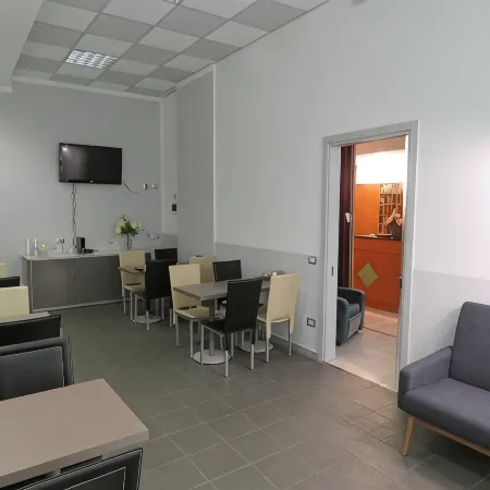 Hotel Marta Отели в г. Форли