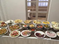 Zepter Hotels集團的Zepter Hotel Drina Bajina Bašta飯店 - 早餐