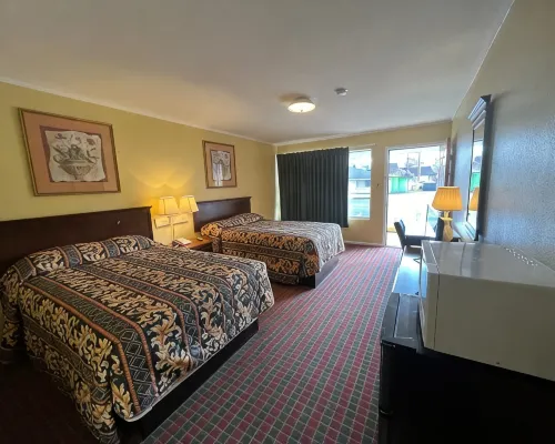 Pioneer Inn Hotels in Clark County